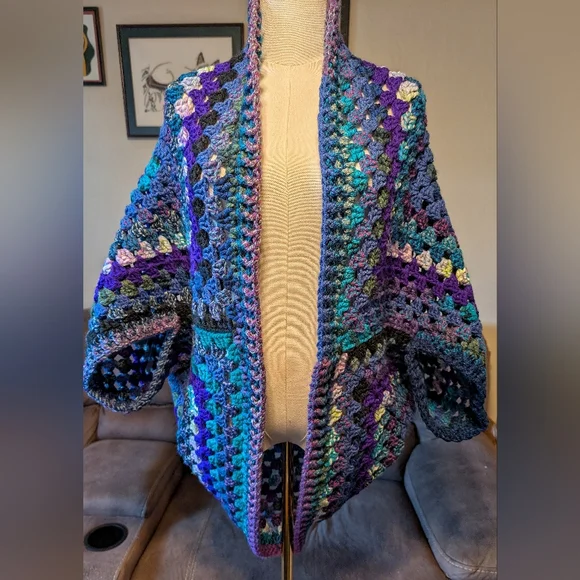 NEW, Crochet granny square cardigan, handmade, Size Large-2XL - Picture 3 of 7